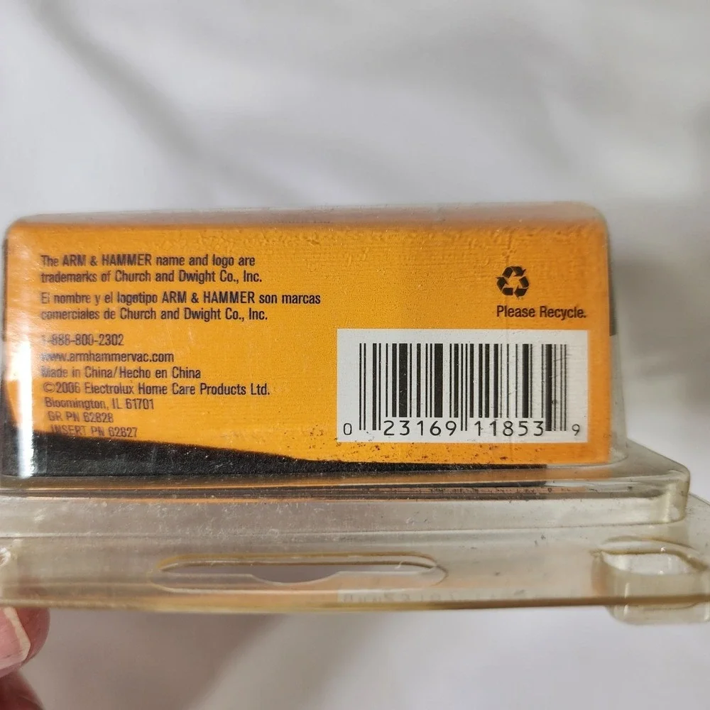 Arm & Hammer Odor Eliminating Vacuum Filter fits Bissell 7 And‎ 8. 62627 New
